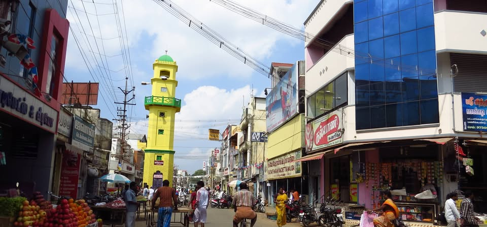 Call taxi service in Mayiladuthurai - Green Track Taxi cars and travel service